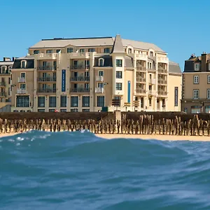 Le Nouveau Monde **** Saint-Malo